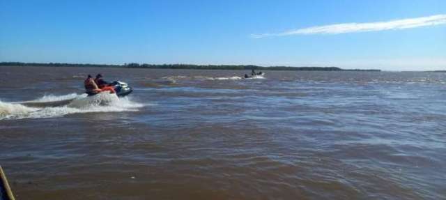 Bella Vista: siguen sin hallar al jinete que intentó cruzar el río